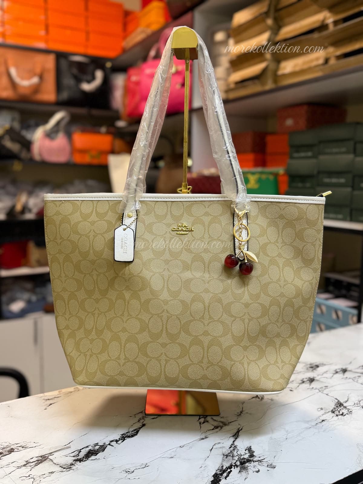 mk sp bag photo 2
