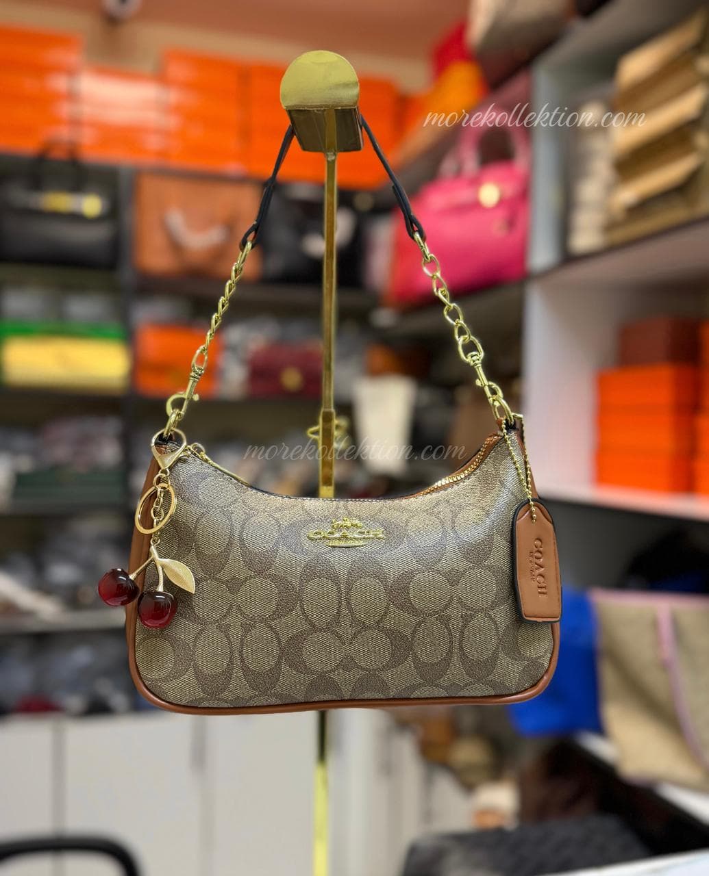 Coach teri shoulder bag photo 1